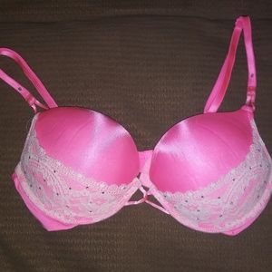 Victoria secret bomb shell bra